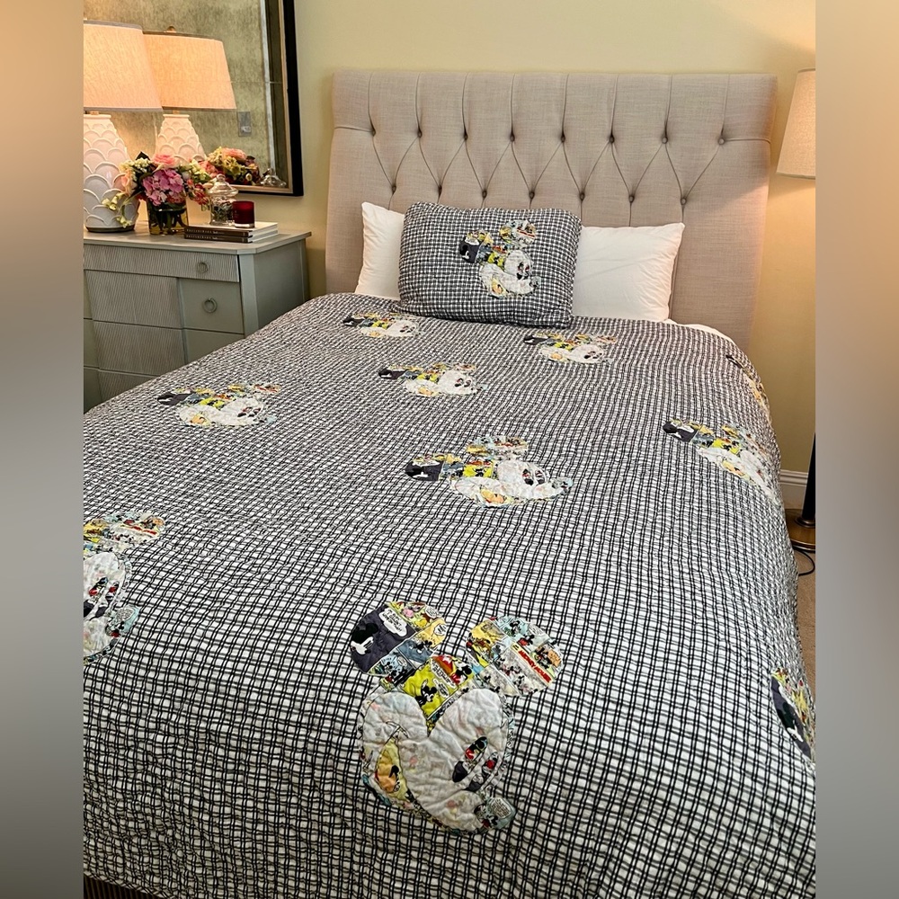 Disney x Ethan Allen Adorable Collaboration. Queen Quilt, 2 Reg. Shams. EUC.